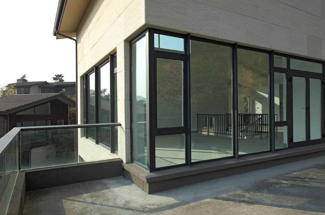 小区废旧门窗回收暴利揭秘:日入千元不是梦,低投入创业新蓝海! 小区废旧门窗回收暴利揭秘:日入千元不是梦,低投入创业新蓝海!